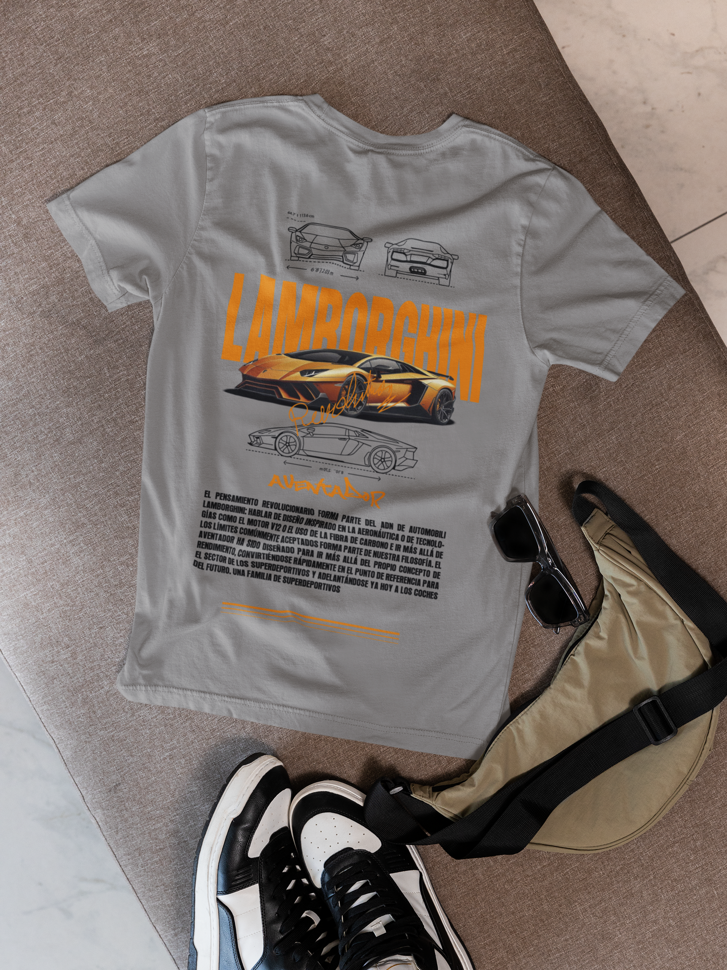 LAMBORGHINI graphic T's